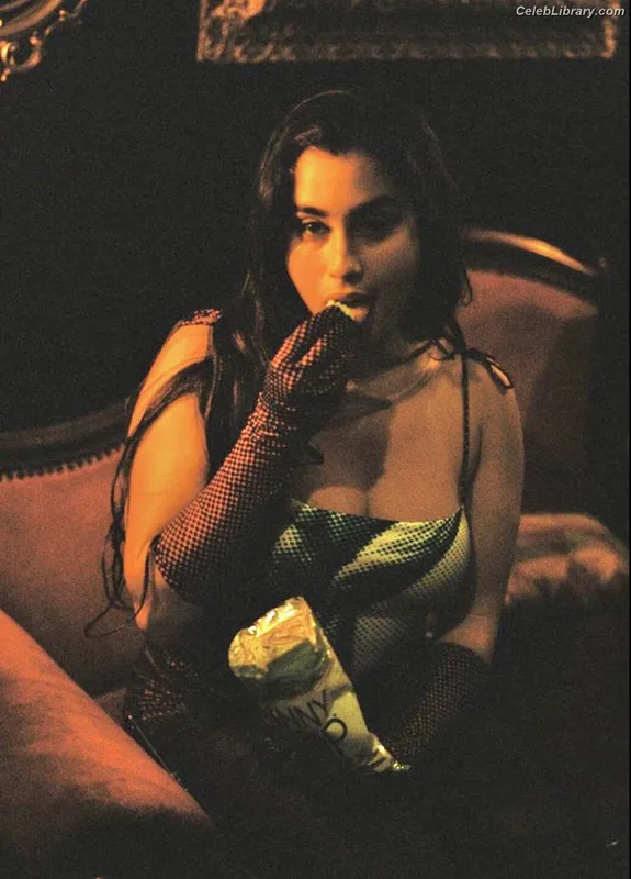 Lauren Jauregui photo 4 of 678