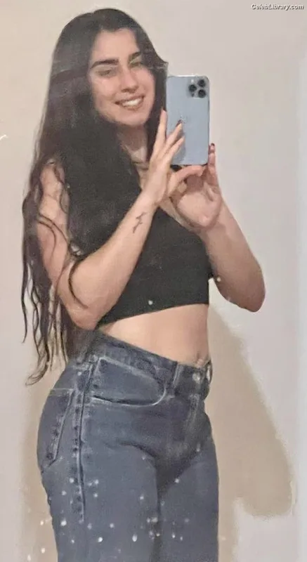Lauren Jauregui photo 12 of 678