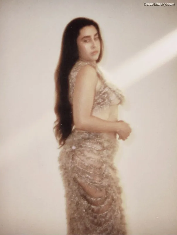 Lauren Jauregui photo 8 of 678