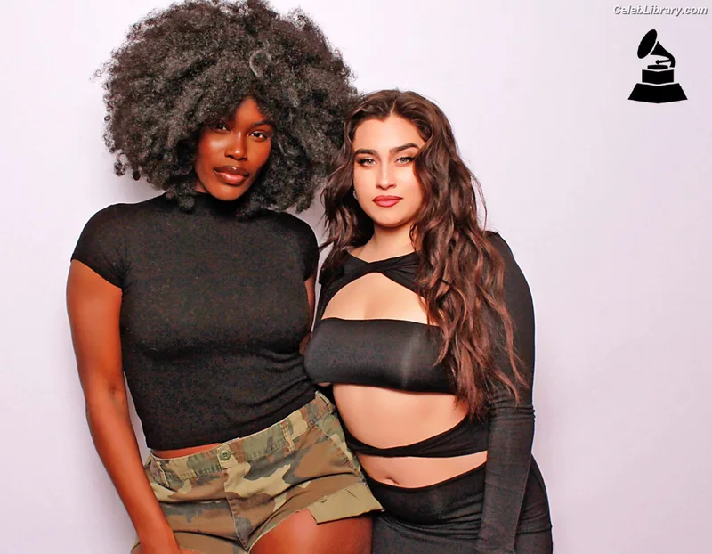 Lauren Jauregui photo 14 of 678