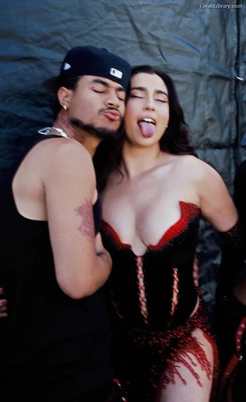 Lauren Jauregui photo 20 of 678