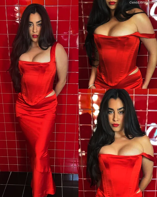 Lauren Jauregui photo 8 of 678