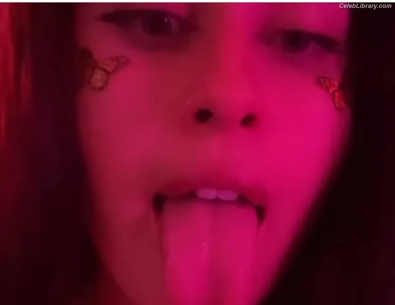 Lauren Jauregui photo 7 of 678