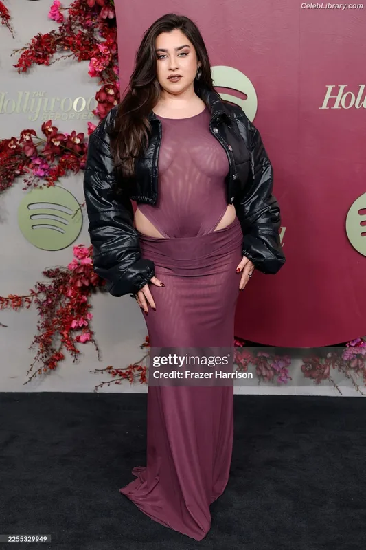 Lauren Jauregui photo 20 of 678