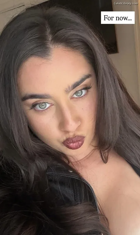 Lauren Jauregui photo 19 of 678