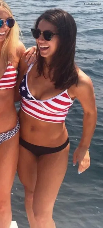 Lauren Jbara photo 19 of 249