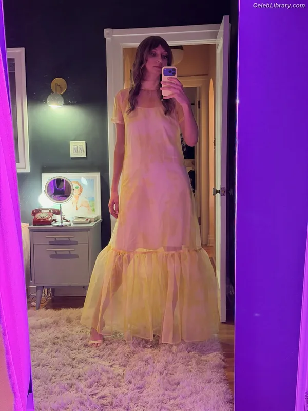 Lauren Lapkus photo 3 of 34