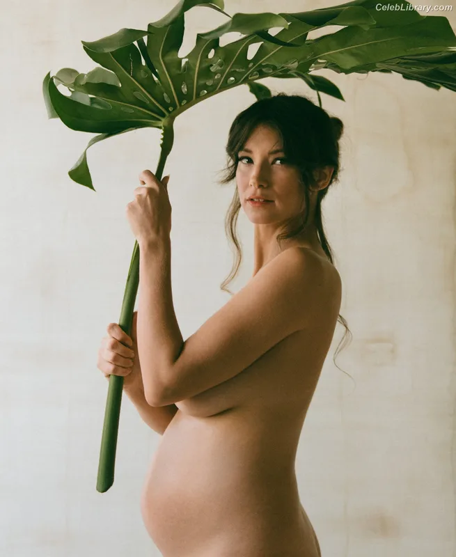Lauren Marie Young photo 15 of 103