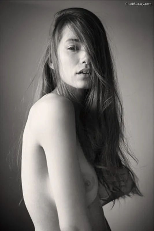 Lauren Marie Young photo 16 of 103
