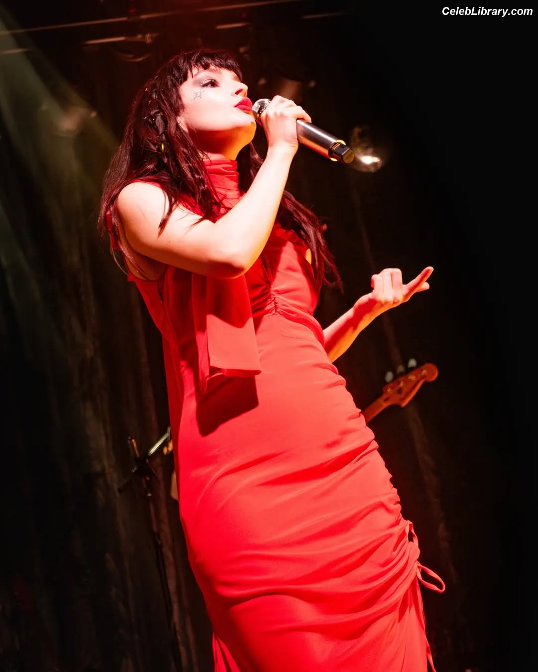 Lauren Mayberry photo 13 of 1227