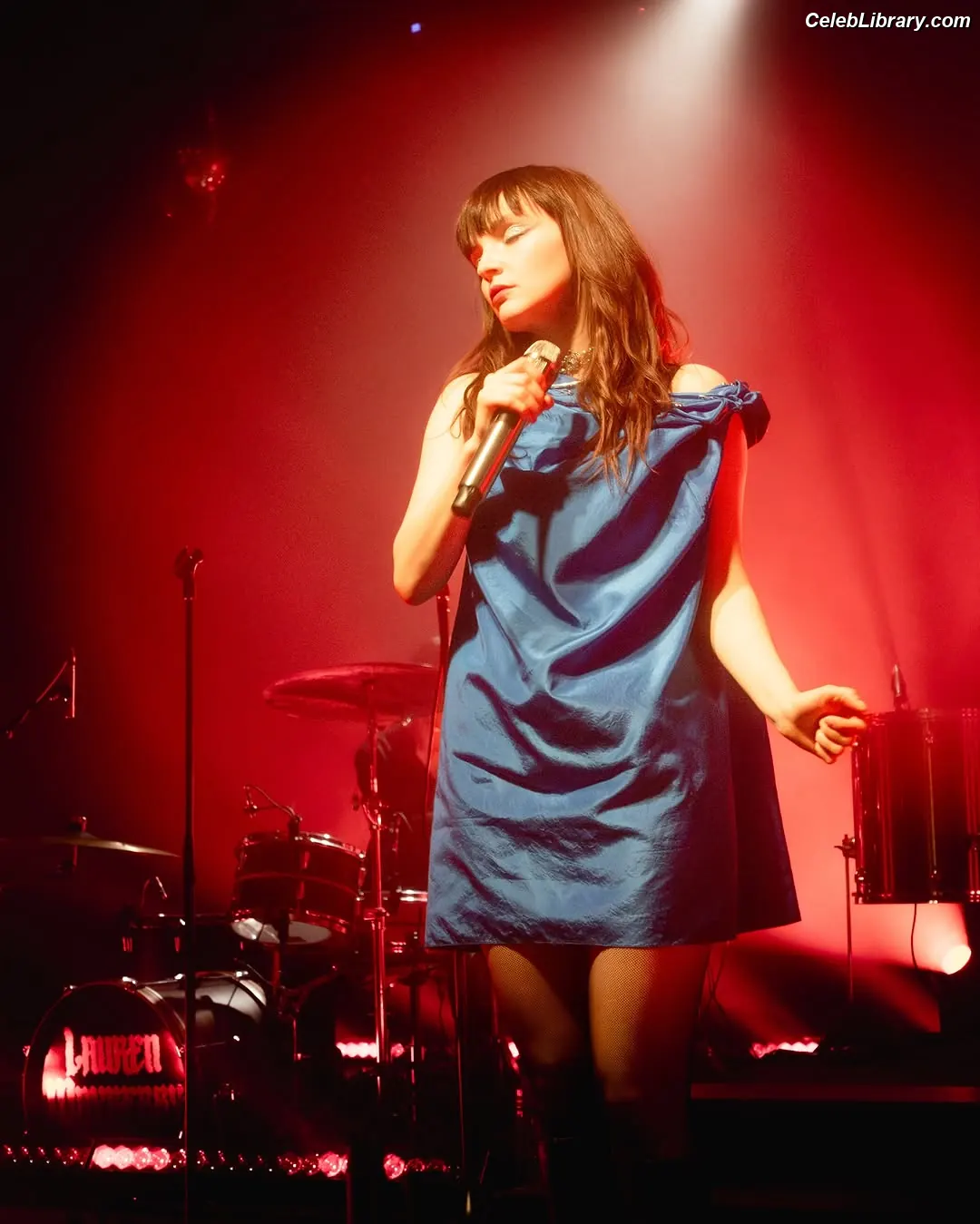 Lauren Mayberry photo 23 of 1227