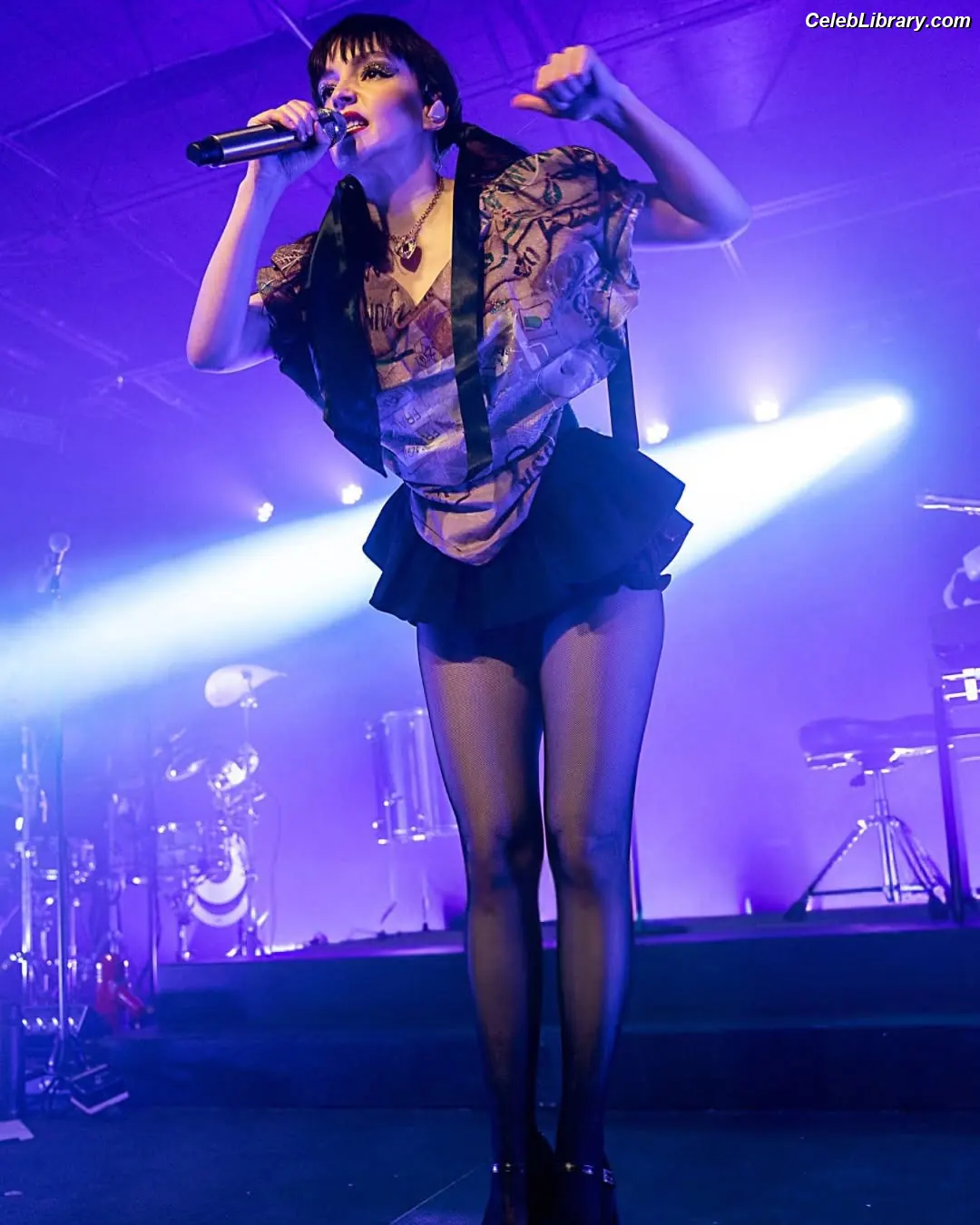 Lauren Mayberry photo 10 of 1227