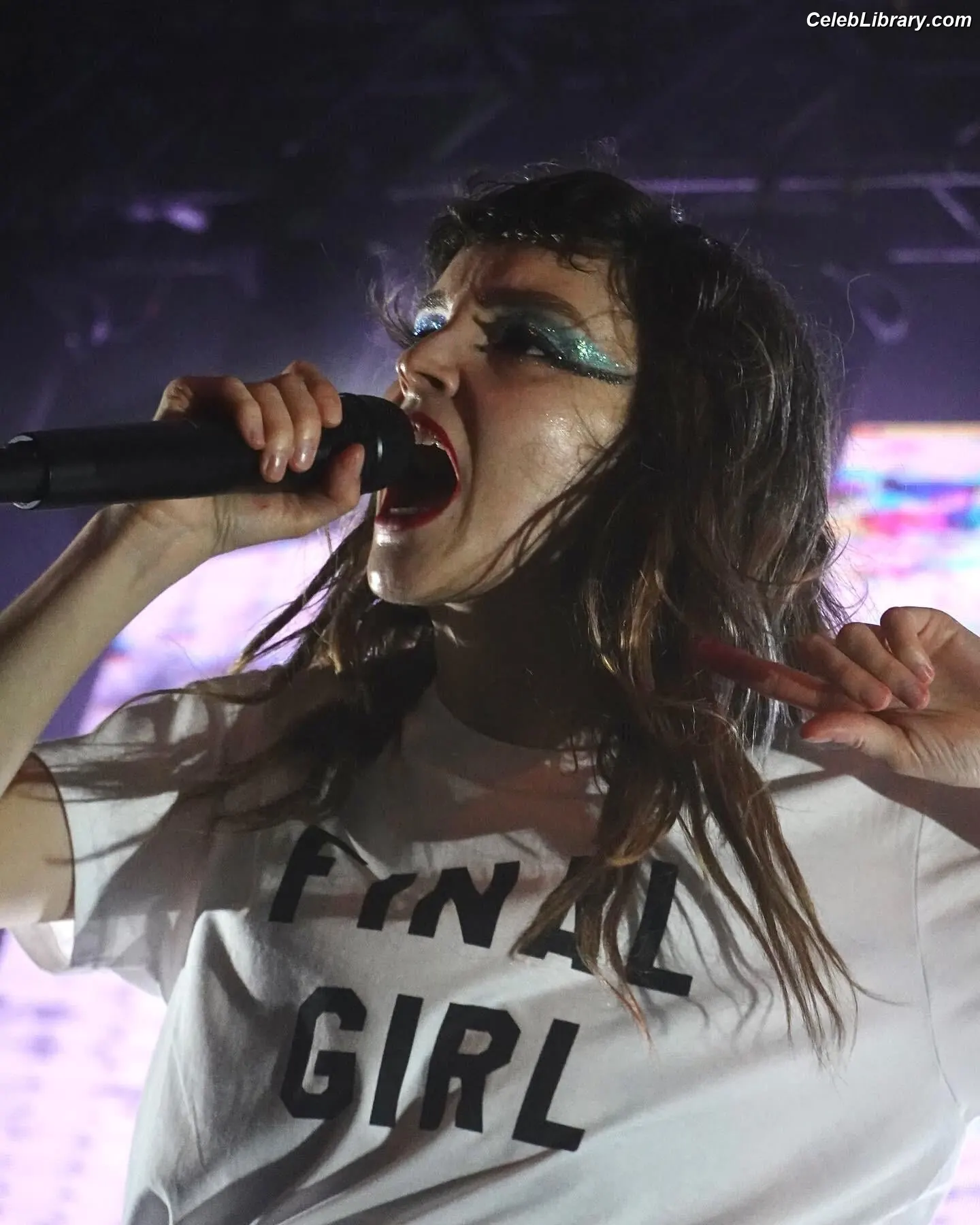 Lauren Mayberry photo 23 of 1227