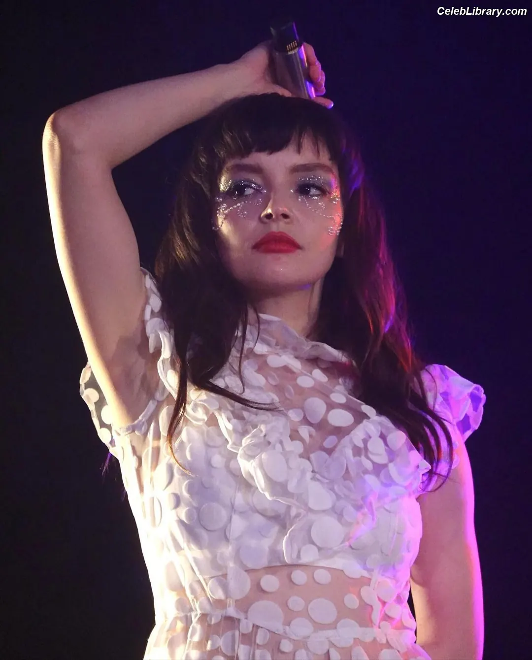 Lauren Mayberry photo 22 of 1227