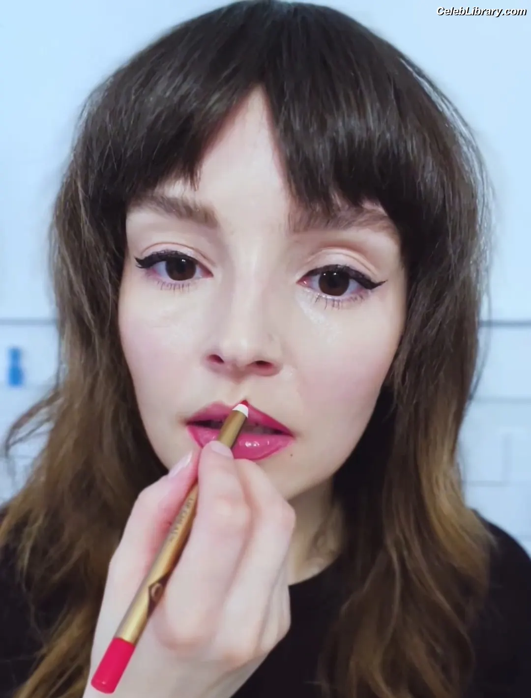 Lauren Mayberry photo 3 of 1227