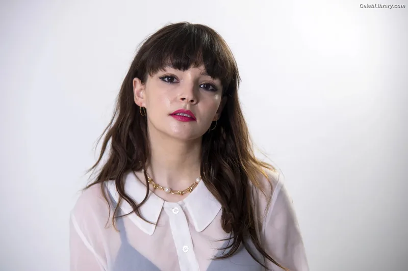 Lauren Mayberry photo 10 of 1227