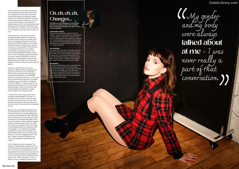 Lauren Mayberry photo 12 of 1227