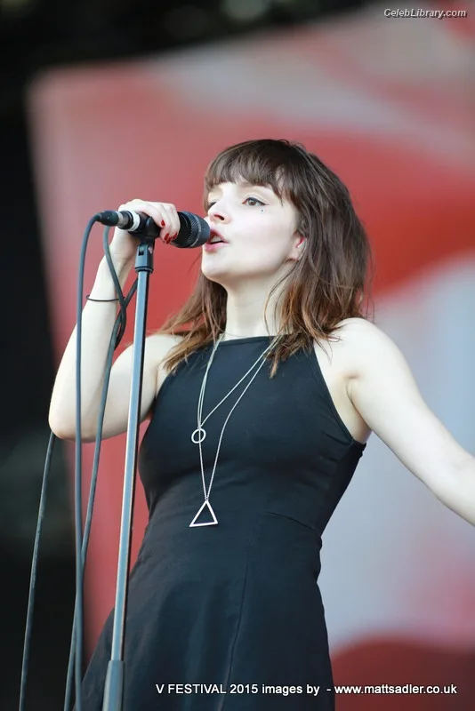Lauren Mayberry photo 6 of 1227