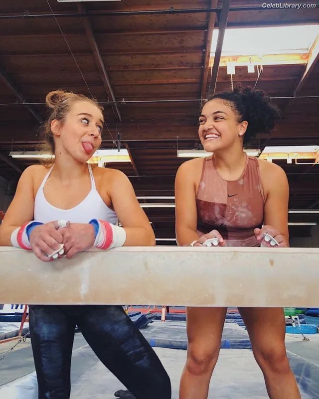 Laurie Hernandez photo 14 of 220