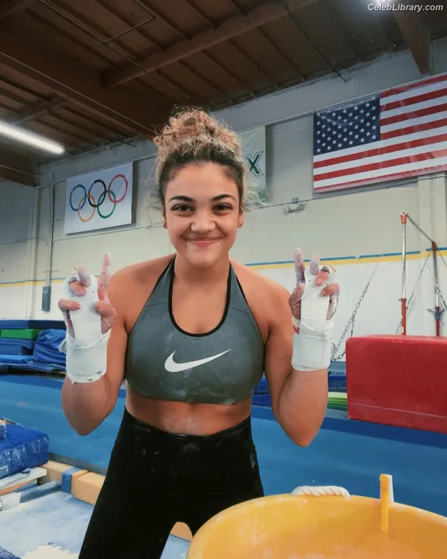 Laurie Hernandez photo 12 of 220