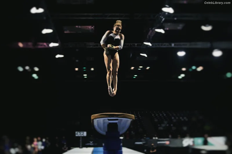 Laurie Hernandez photo 12 of 220