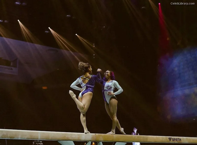 Laurie Hernandez photo 23 of 220