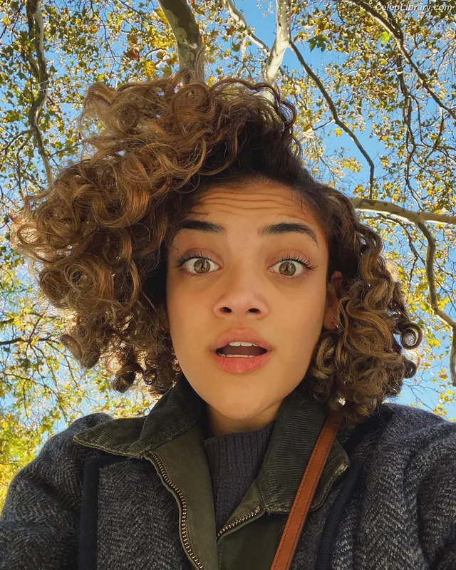 Laurie Hernandez photo 24 of 220