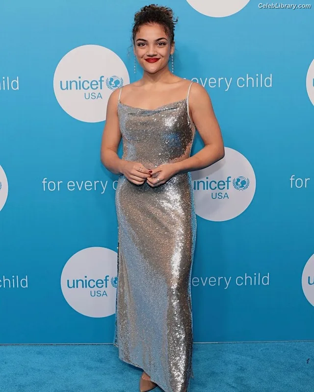 Laurie Hernandez photo 3 of 220