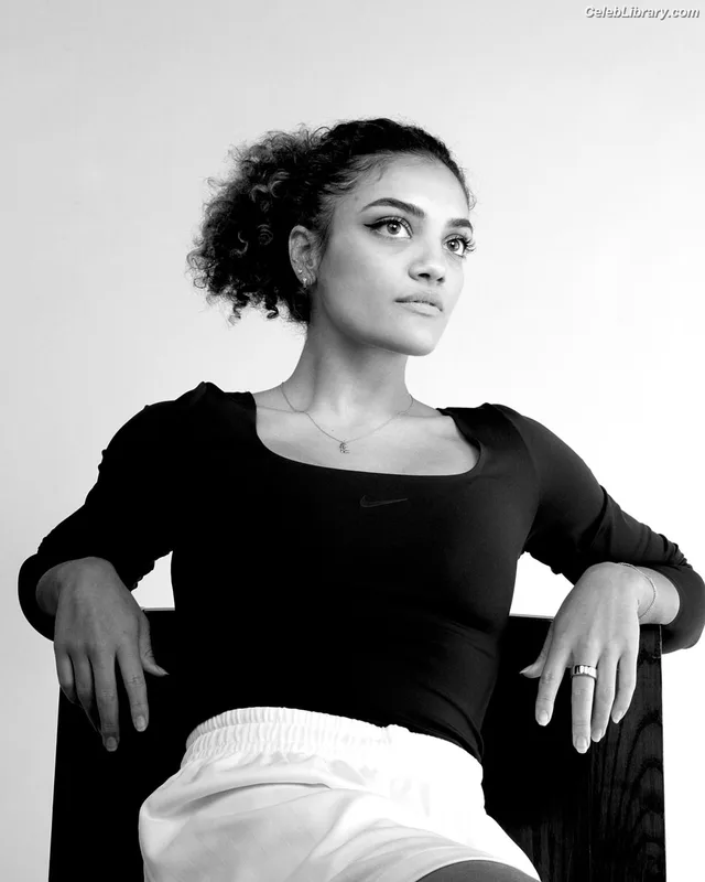 Laurie Hernandez photo 18 of 220