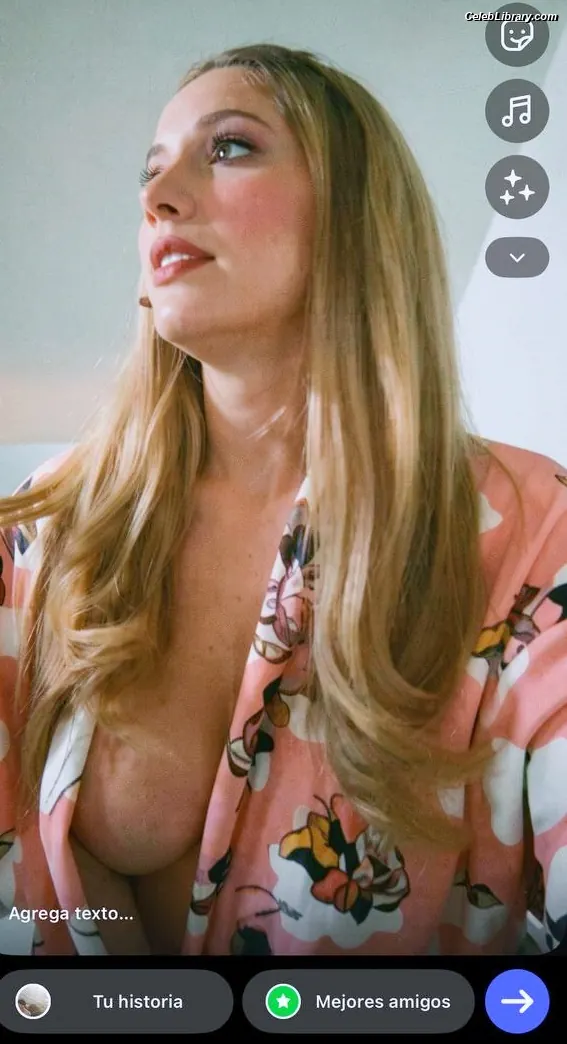 Laurita Fernandez photo 6 of 161