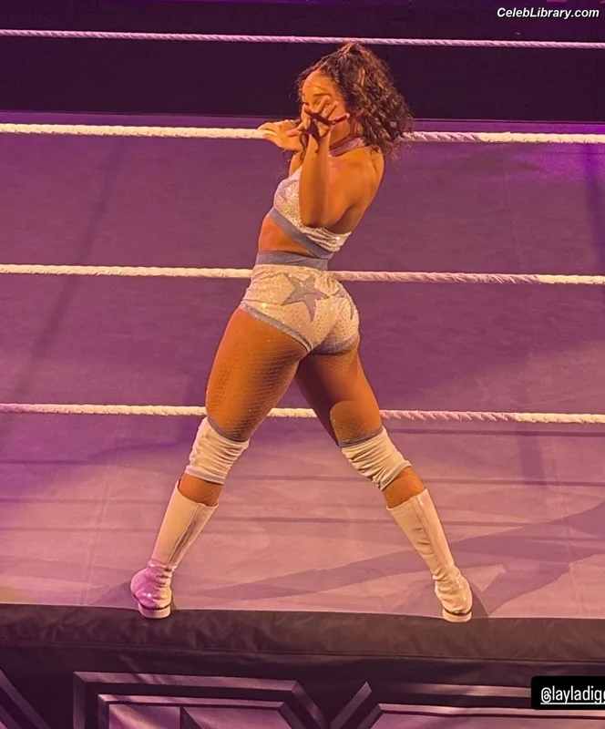Layla Diggs photo 2 of 77