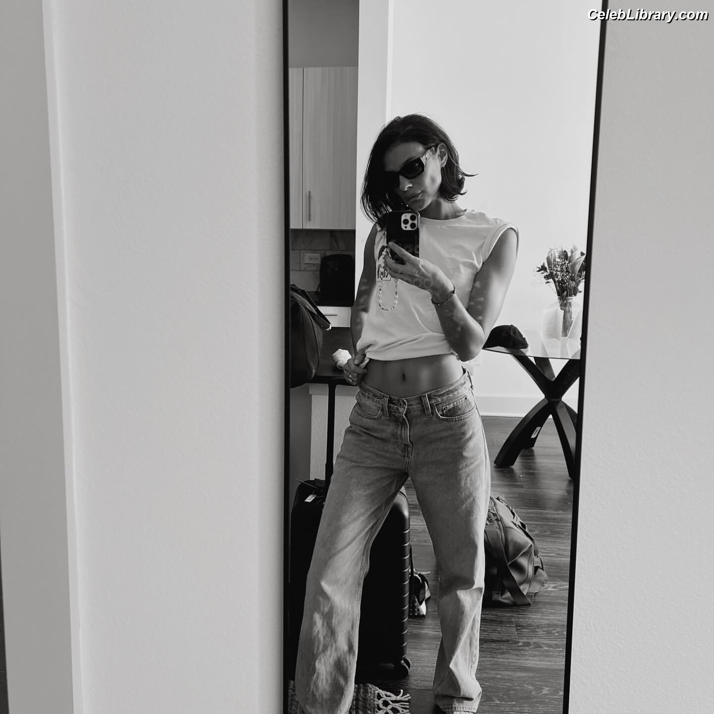 Laysla De Oliveira photo 10 of 46