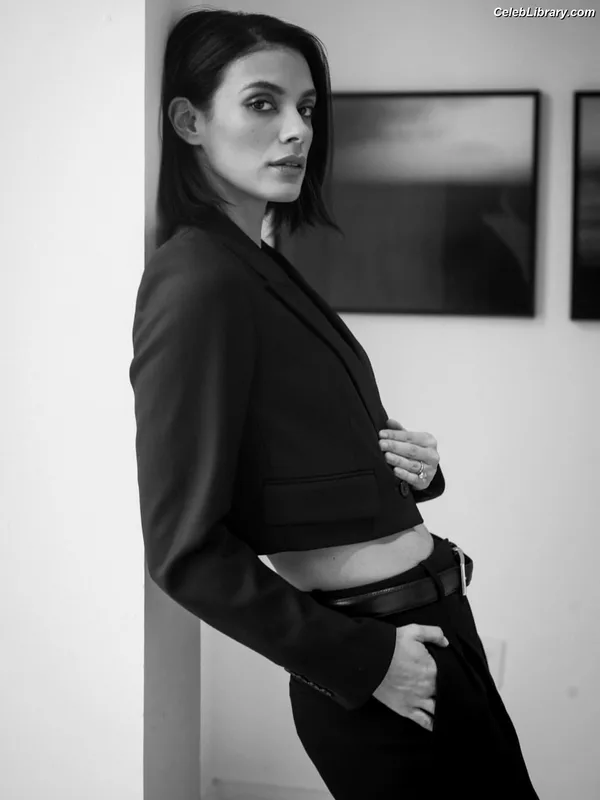Laysla De Oliveira photo 10 of 46