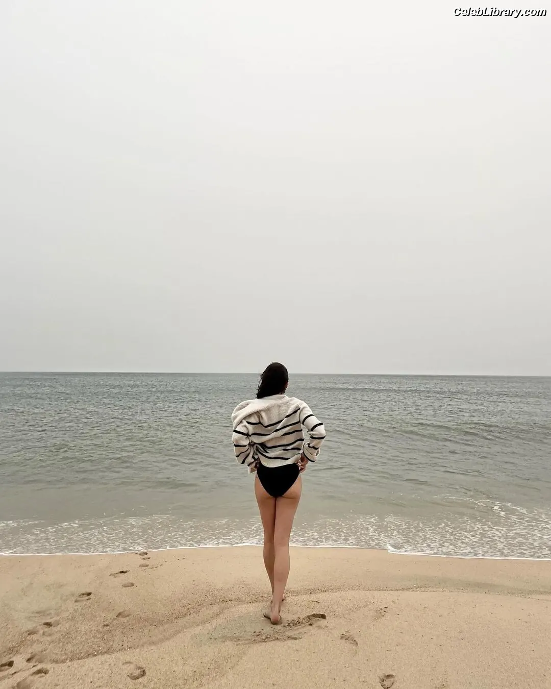 Lea Michele photo 24 of 284