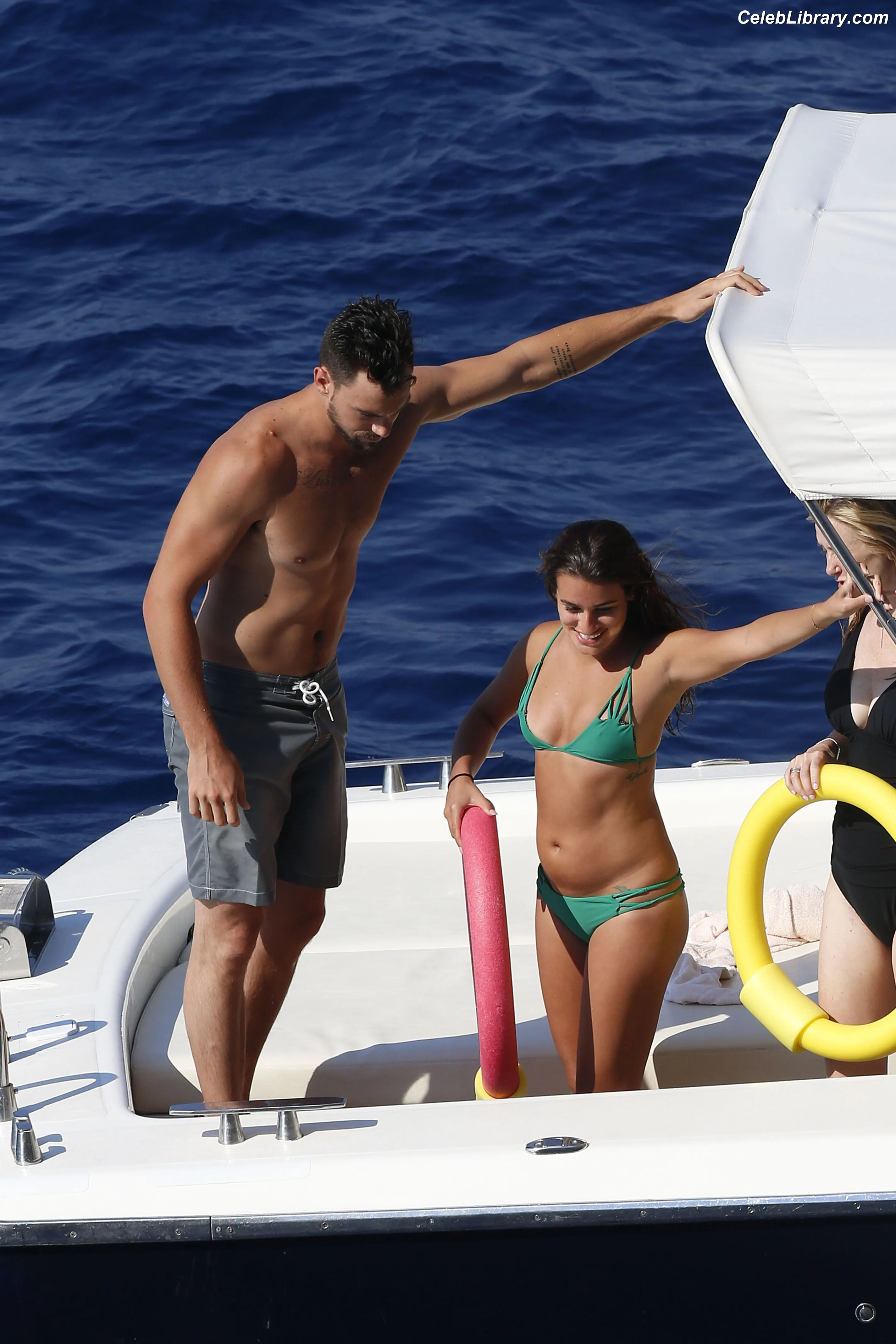 Lea Michele photo 18 of 284