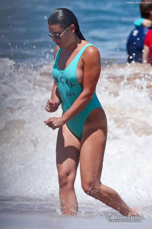 Lea Michele photo 7 of 282