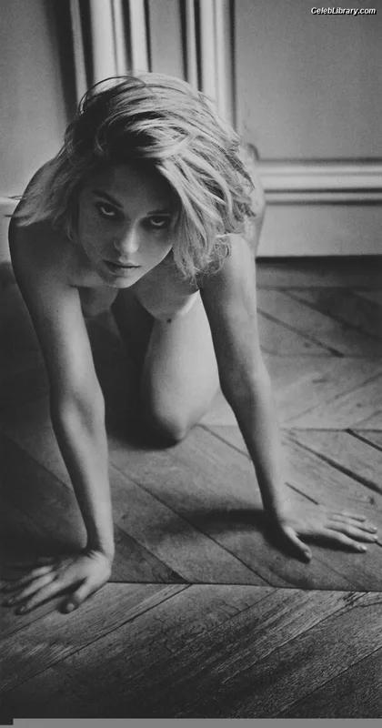 Lea Seydoux photo 5 of 64
