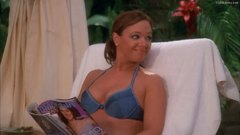 Leah Remini photo 8 of 40