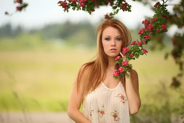 Leanna Decker photo 9 of 4292
