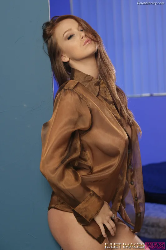 Leanna Decker photo 14 of 4292