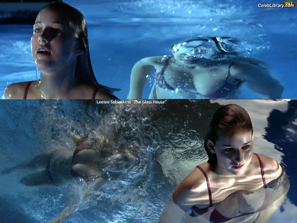 Leelee Sobieski photo 18 of 135