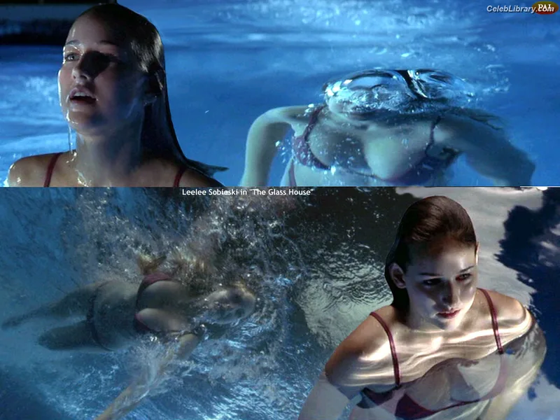 Leelee Sobieski photo 18 of 136