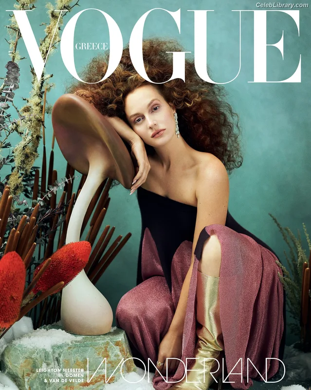 Leighton Meester photo 14 of 46