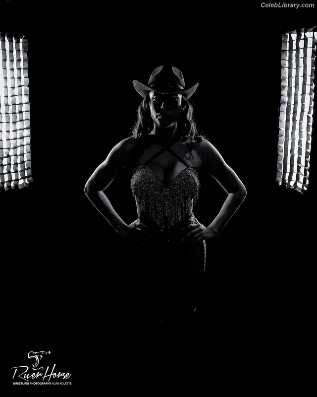Leila Grey photo 17 of 601