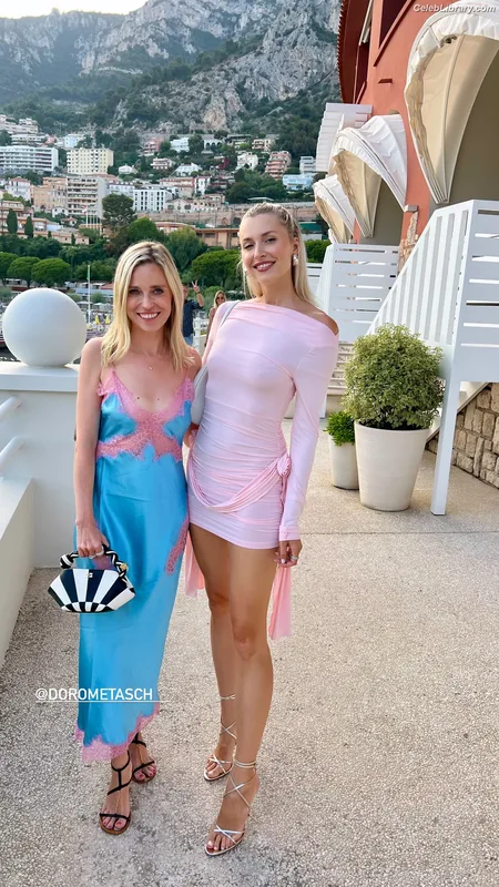 Lena Gercke photo 2 of 141