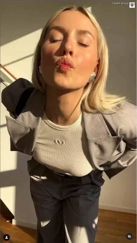 Lena Gercke photo 6 of 141