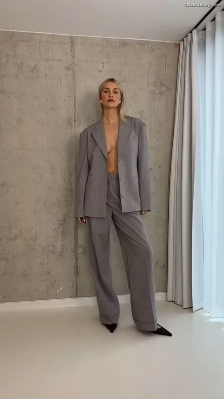 Lena Gercke photo 16 of 141