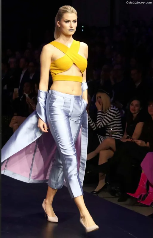 Lena Gercke photo 11 of 141