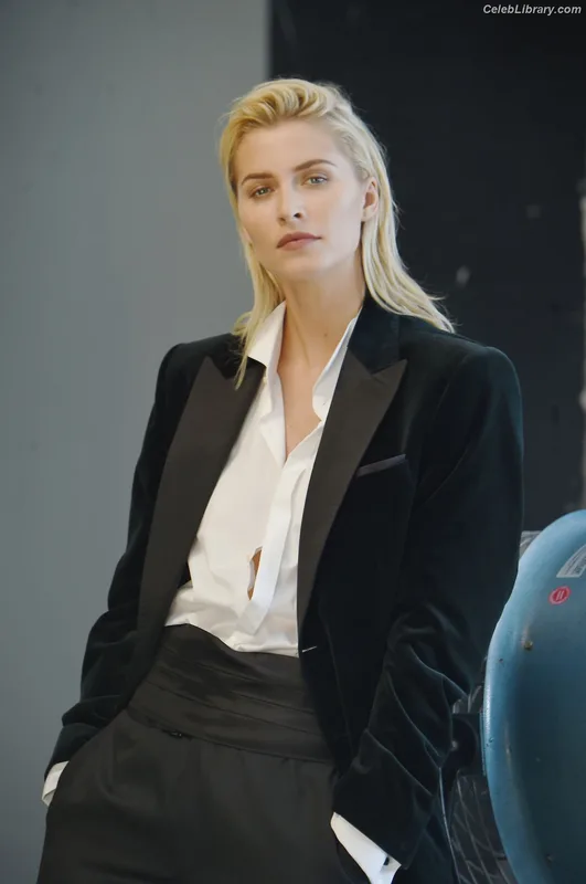 Lena Gercke photo 16 of 141