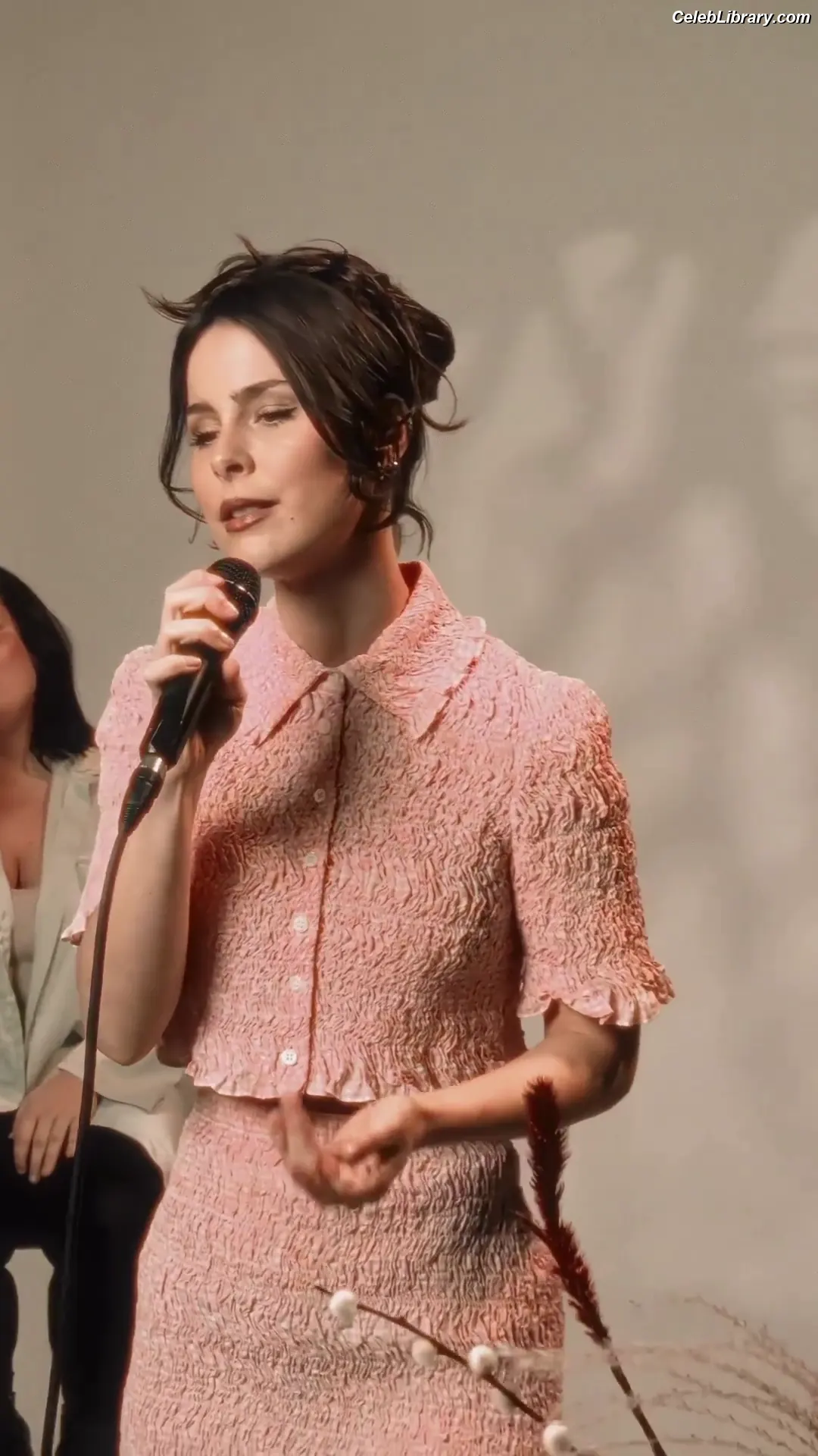 Lena Meyer-Landrut photo 8 of 633
